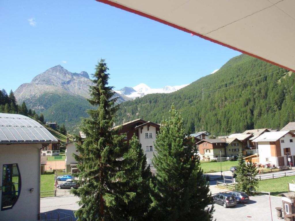 Ferienwohnung Haus Aurora Saas-Grund Zimmer foto